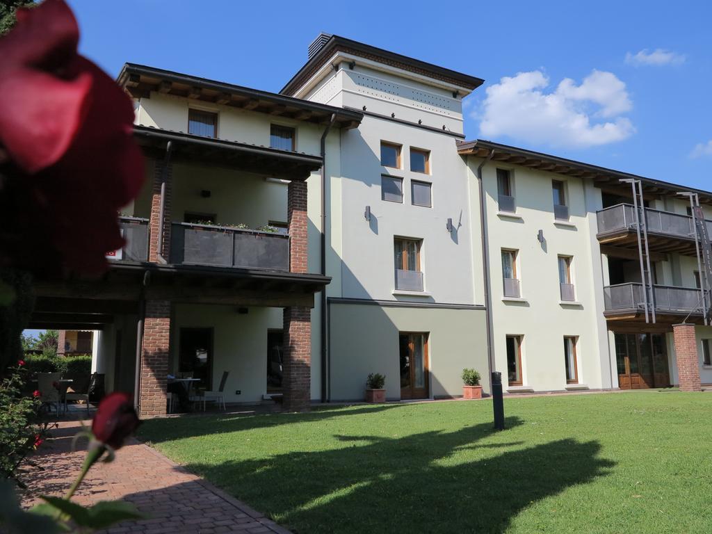 Hotel Della Torre 1850 Ponte San Marco エクステリア 写真