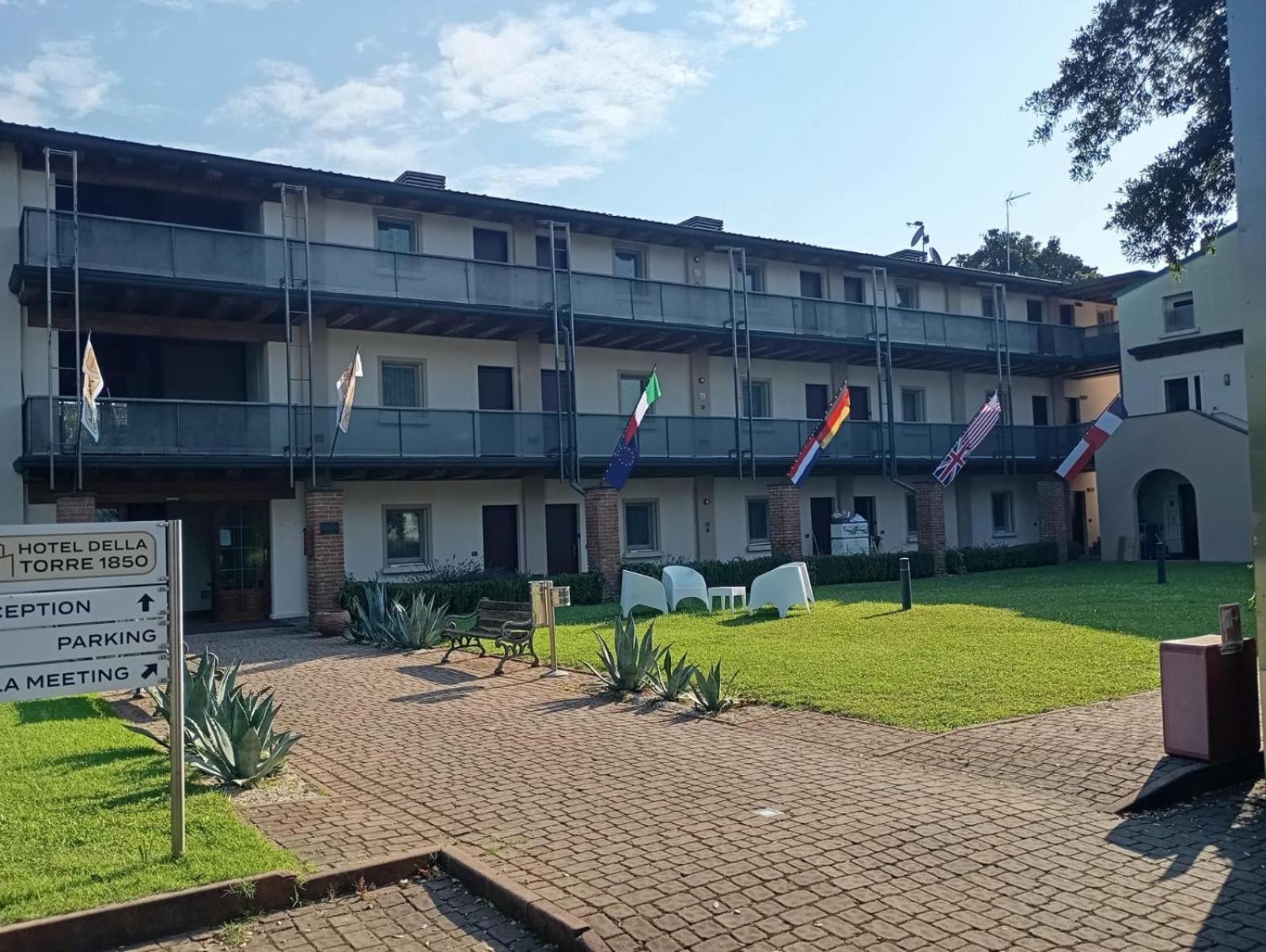 Hotel Della Torre 1850 Ponte San Marco エクステリア 写真